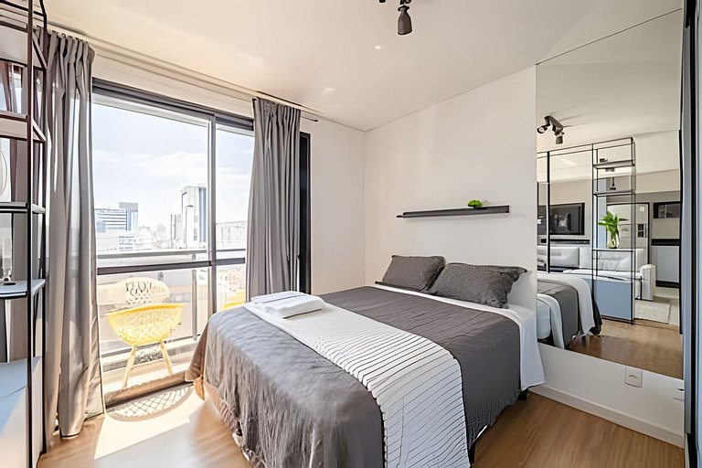 Smart Loft no centro; lazer completo e estilo