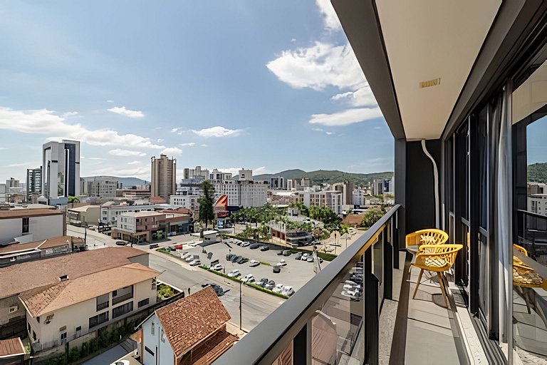 Smart Loft no centro; lazer completo e estilo