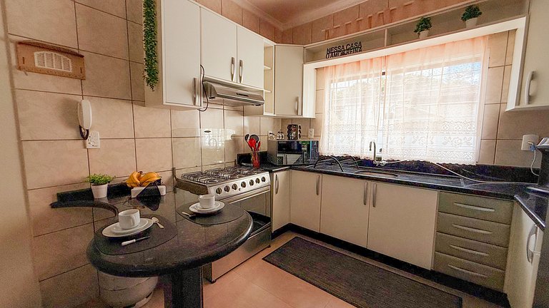 Suíte Havana | Fechadura e banheiro exclusivo