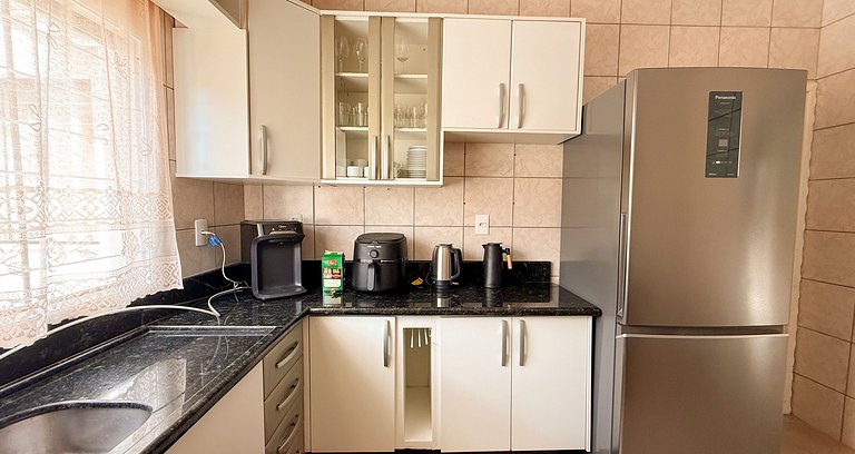 Suíte Amsterdam | Fechadura e banheiro exclusivo