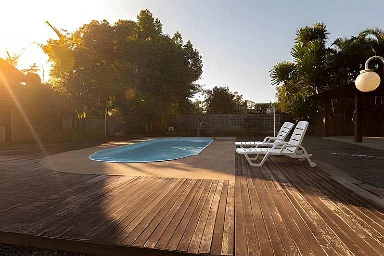 Casa de Campo: Piscina, Lago, Lareira e Churrasco