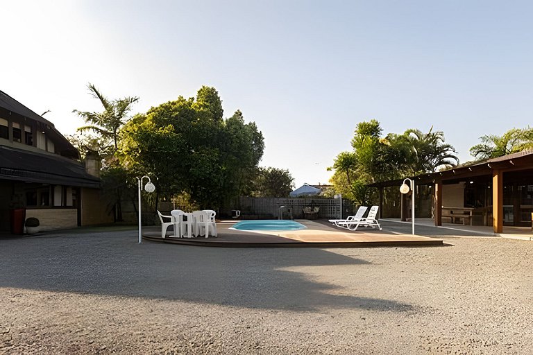 Casa de Campo: Piscina, Lago, Lareira e Churrasco