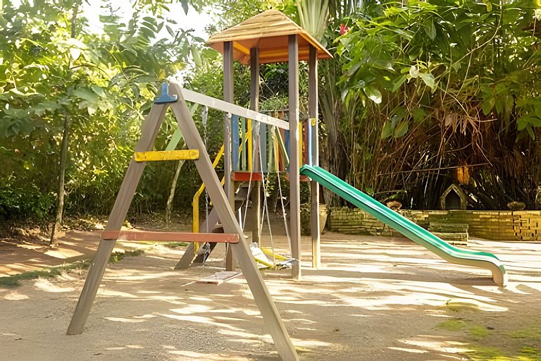 Casa de Campo: Piscina, Lago, Lareira e Churrasco