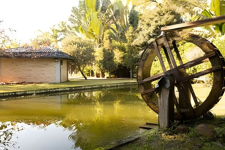Casa de Campo: Piscina, Lago, Lareira e Churrasco