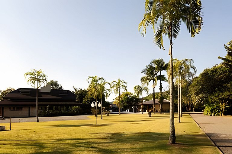 Casa de Campo: Piscina, Lago, Lareira e Churrasco