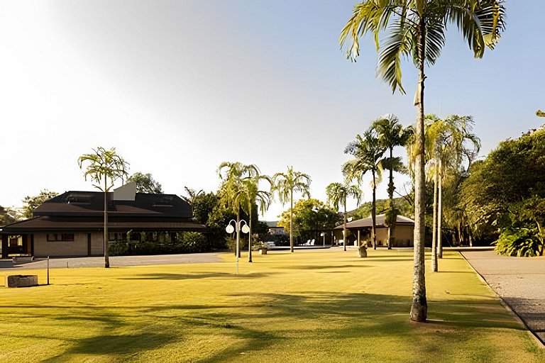 Casa de Campo: Piscina, Lago, Lareira e Churrasco