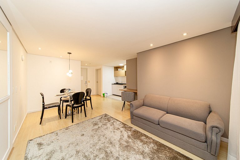 Quarto nobre em hotel no centro de Joinville