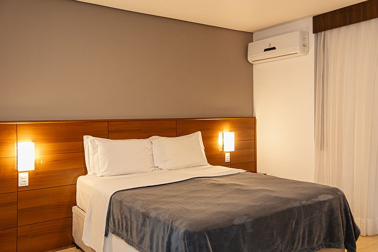 Quarto nobre em hotel no centro de Joinville