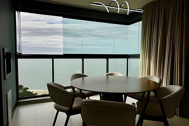 Apto Completo na Praia | 3 Quartos e Suíte