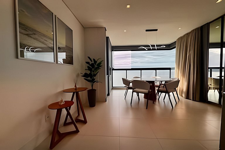 Apto Completo na Praia | 3 Quartos e Suíte