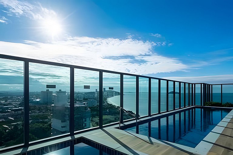 Apto Completo na Praia | 3 Quartos e Suíte