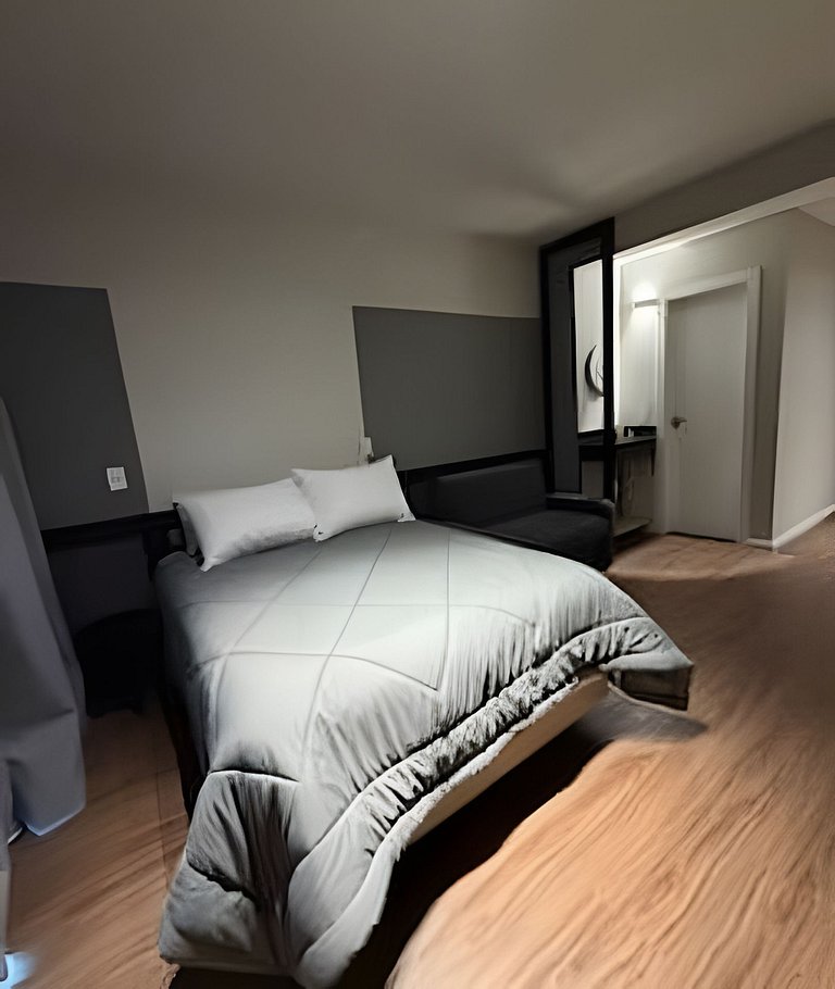 Studio Completo c/ Wi-Fi | Excelente Localização